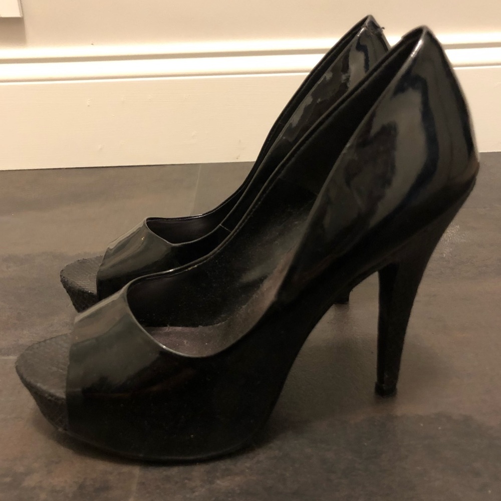 Jessica Simpson Heels - Picture 3 of 6
